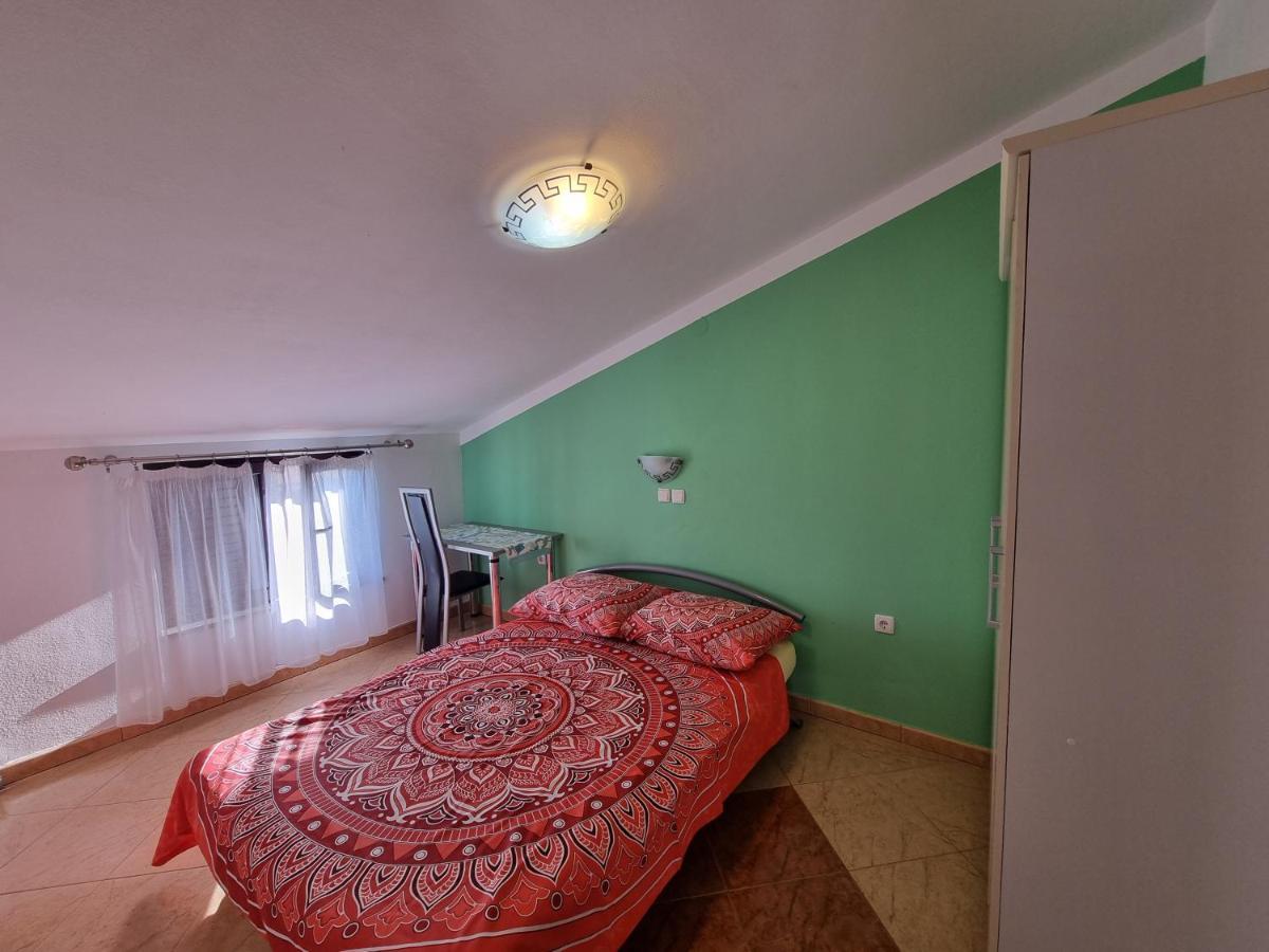 Apartment Grbac Barbat na Rabu Exteriér fotografie