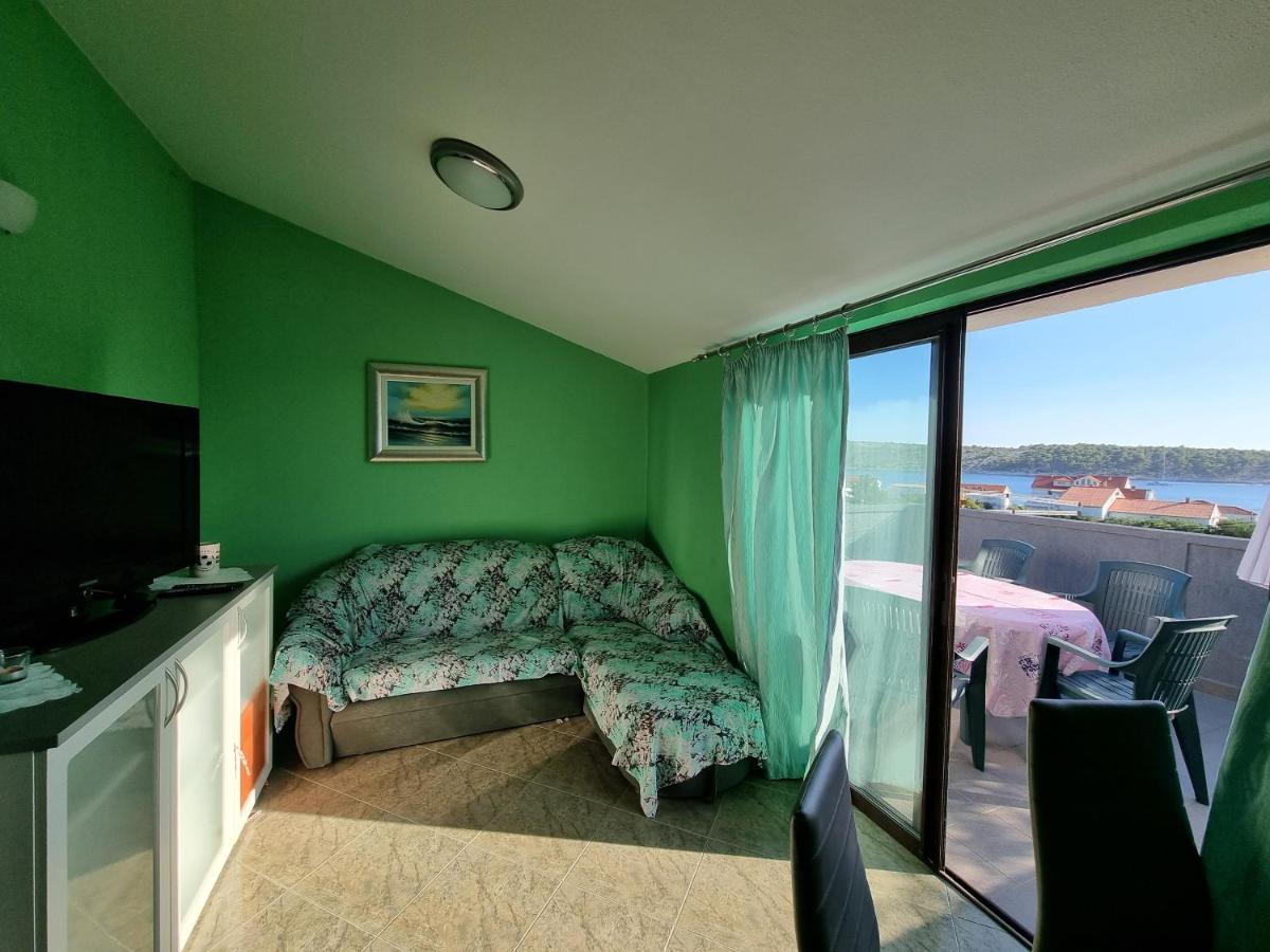 Apartment Grbac Barbat na Rabu Exteriér fotografie